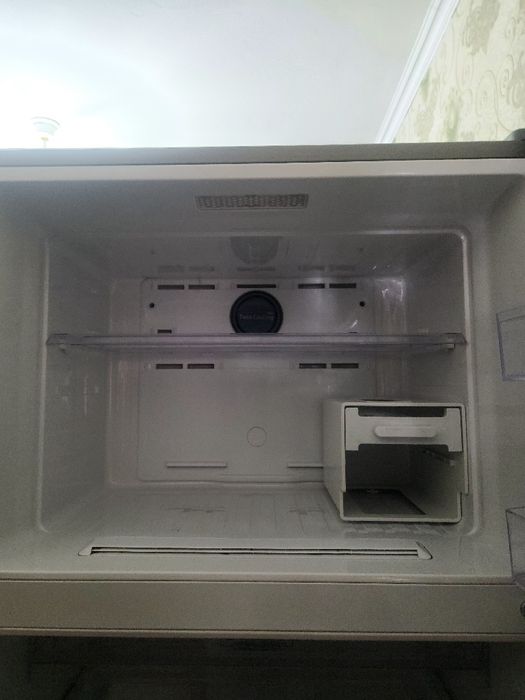 Продам холодильник Samsung