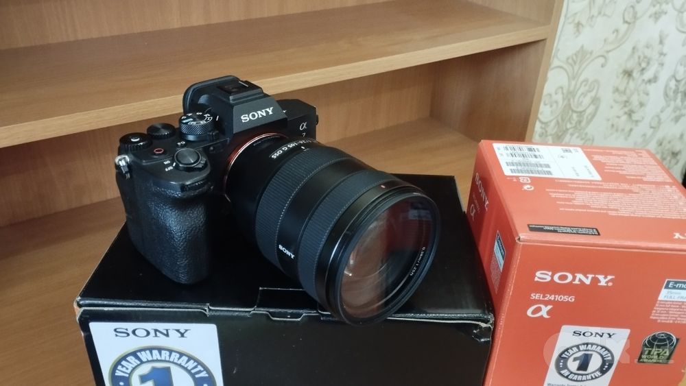 Sony alpha a7 4.