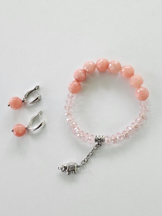 Кофеварка супер удобная .