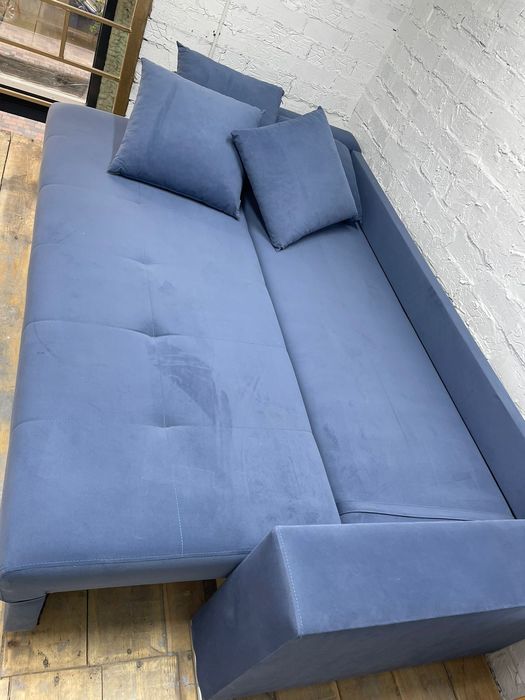 Продается  раскладной диван