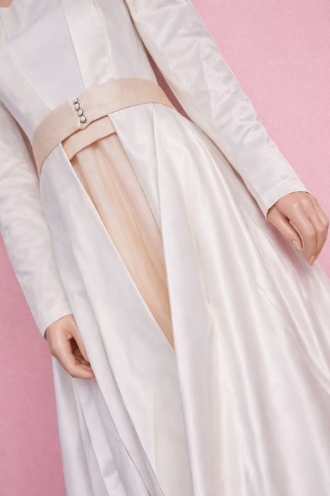 Rochie mireasa superba