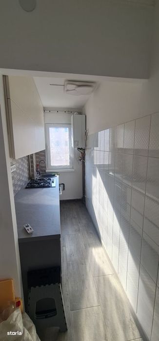 Inchiriere apartament doua camere, Florilor.