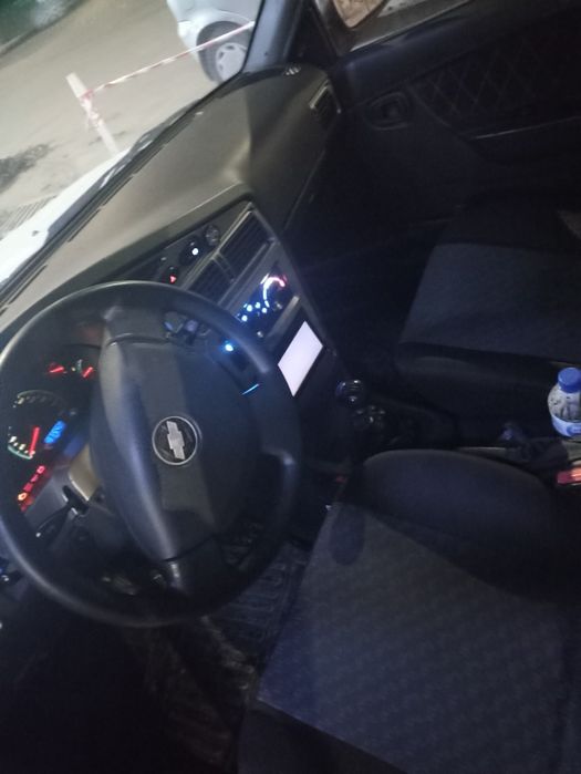 Срочно срочно сотилади некся 2