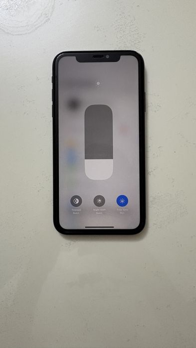 Айфон хр сатылад сорчнаа