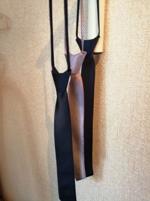 Продам галстуки недорого