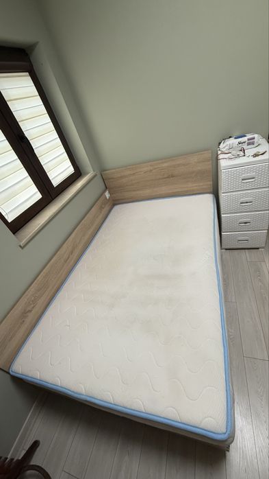 Продавам легло”Приста”