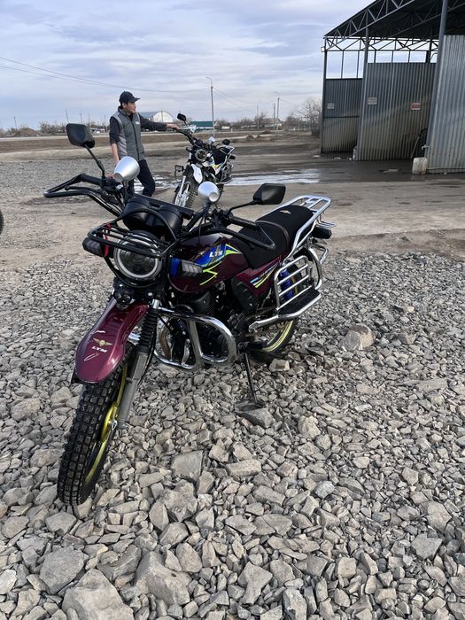 Продам мотоцикл LTM200M9