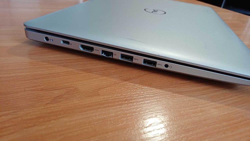 15.6' Dell FHD™i7-8th/16GB DDR4/AMD R7 4GB DDR5/256GB SSD + 500GB HDD