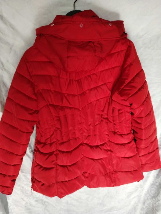 Яке палто.Момичешко зимно. рост 146.