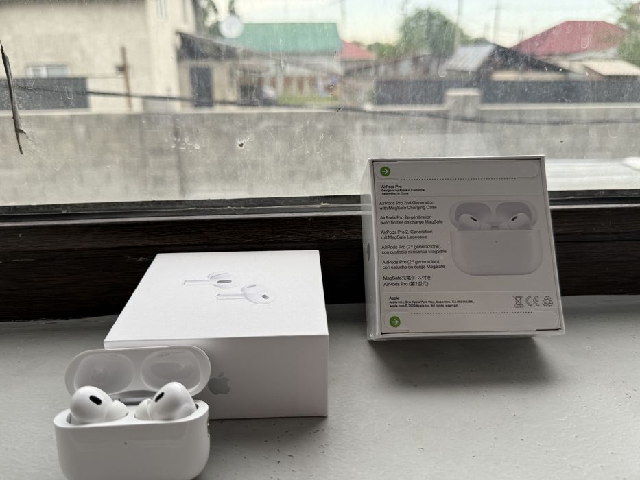 Наушник (Airpods)