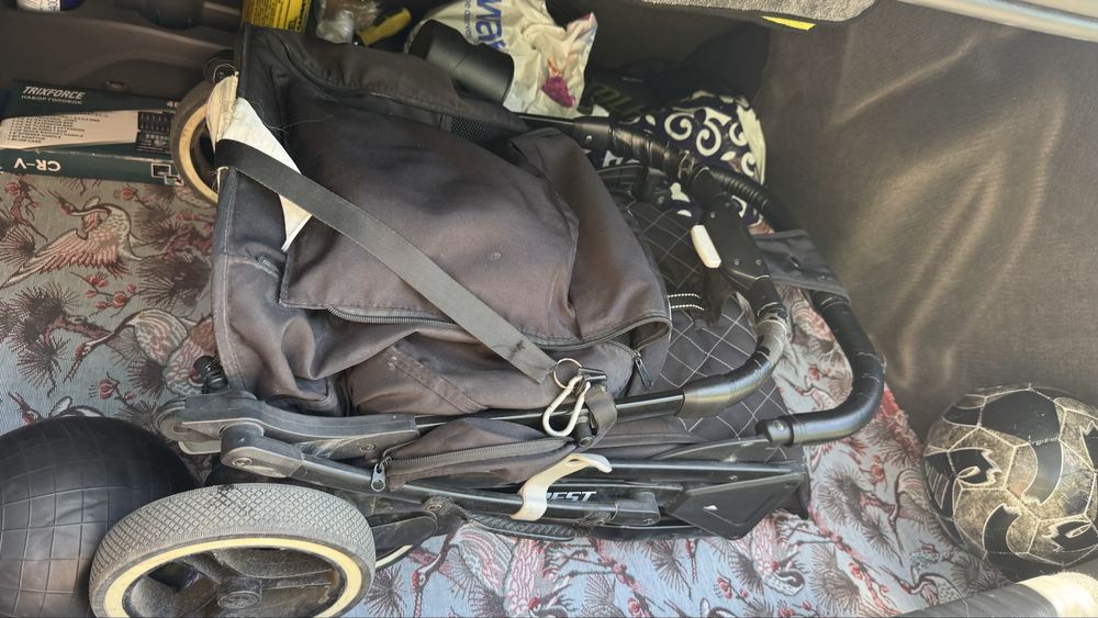 Продам коляску DEAREST