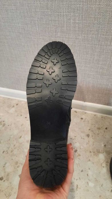 Женские сапожки на меху