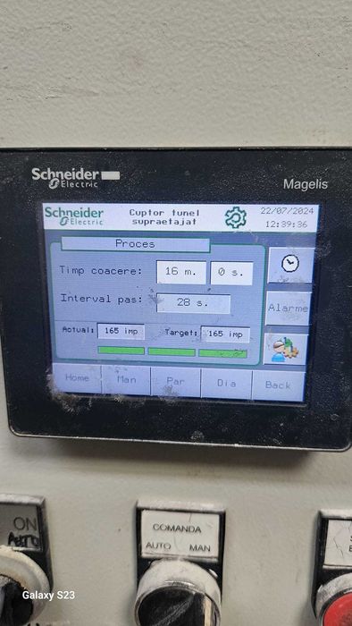 HMI Schneider Magelis-XBTGT5230