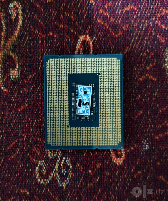 Процессор Intel Core i5-12400. Состояние отличное !!!