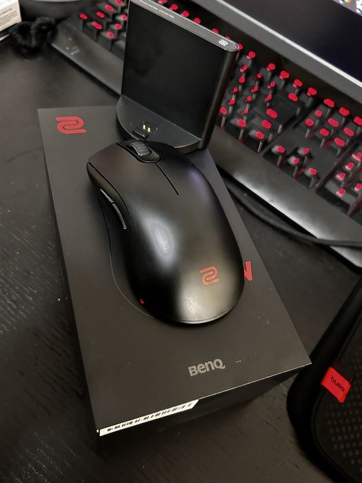 Zowie fk2-dw безжична мишка с подарък zowie ec2