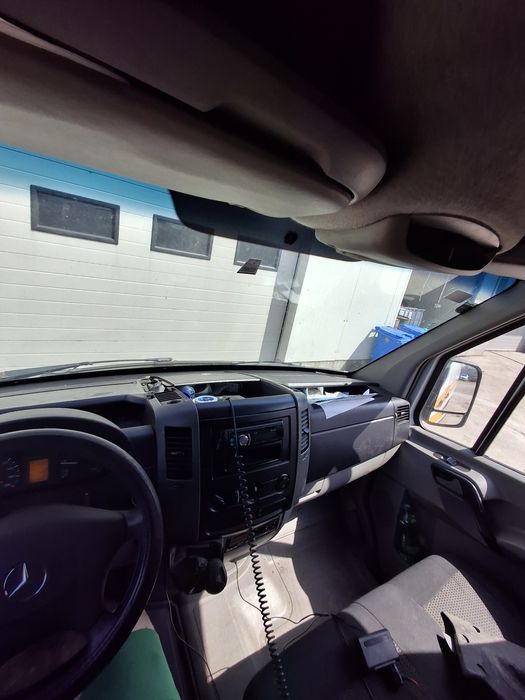 Mercedes Sprinter 313 sau schimb cu basculanta