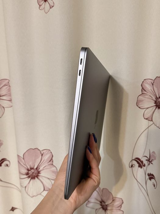 MacBook Air 13.3” M1 2020