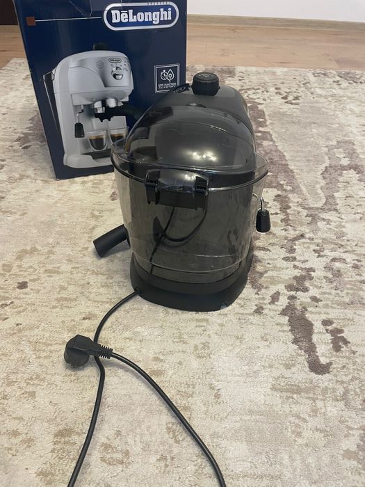 Vand expresor DeLonghi EC221B , 15 bari , 110W