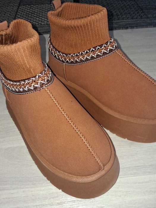 Уги коричневый женский