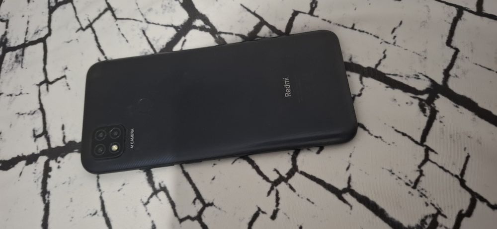 Xiaomi Redmi 9C.