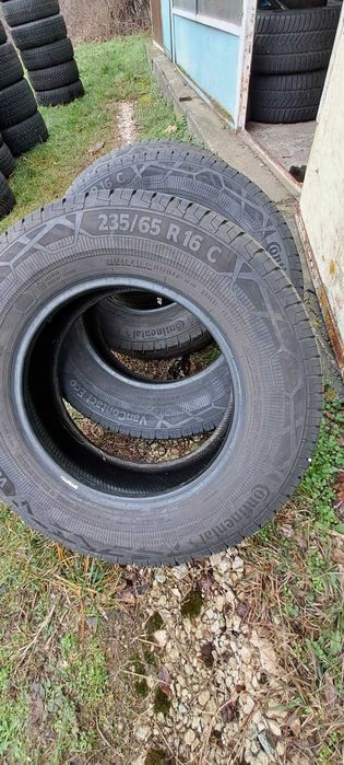 4бр. 235/65/16C Continental VanContactEco Dot2022 Цена 340лв