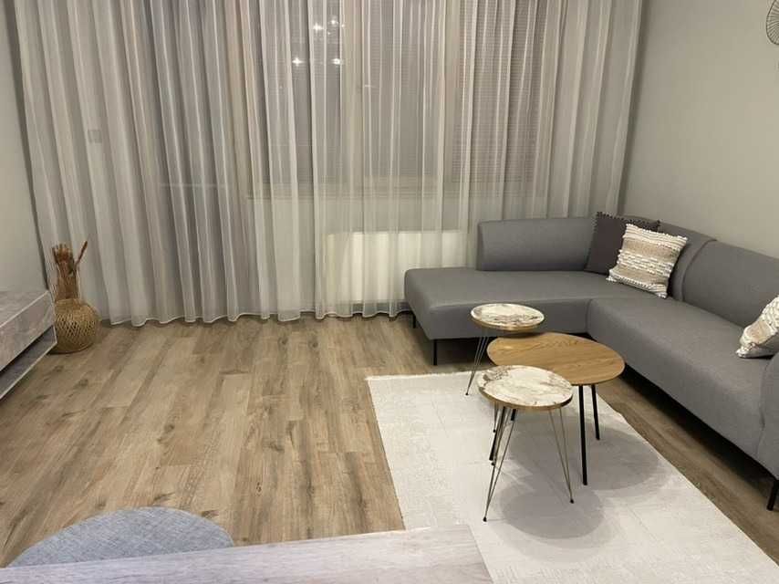 Дава се под наем Тристаен апартамент в София, Витоша - 80 кв.м за 698.19 € - Снимка #4