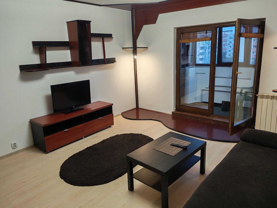 Inchiriez apartament 2 camere str Petre Ispirescu zona 13 Septembrie