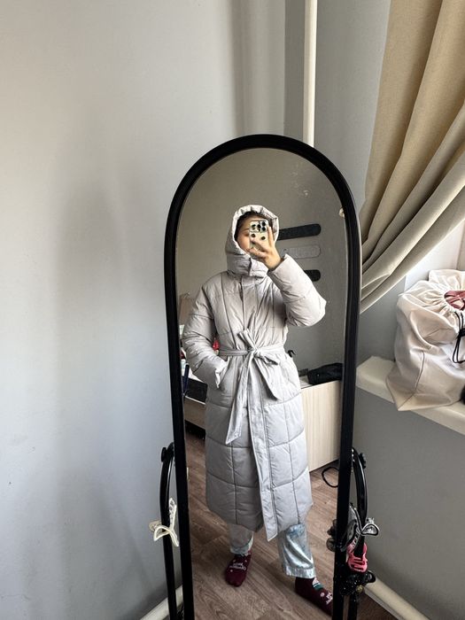 Қыстық куртка, белдігі бар, жылы ,