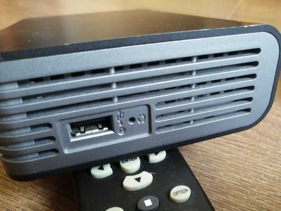 Продам медиаплеер состояние новый полностью рабочий где нет юезби