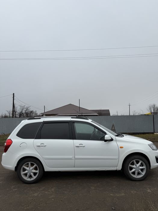 Продам Lada Kalina в отличном состоянии