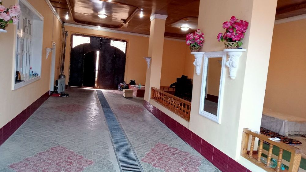 Карши шахар Ховли 8 сотик