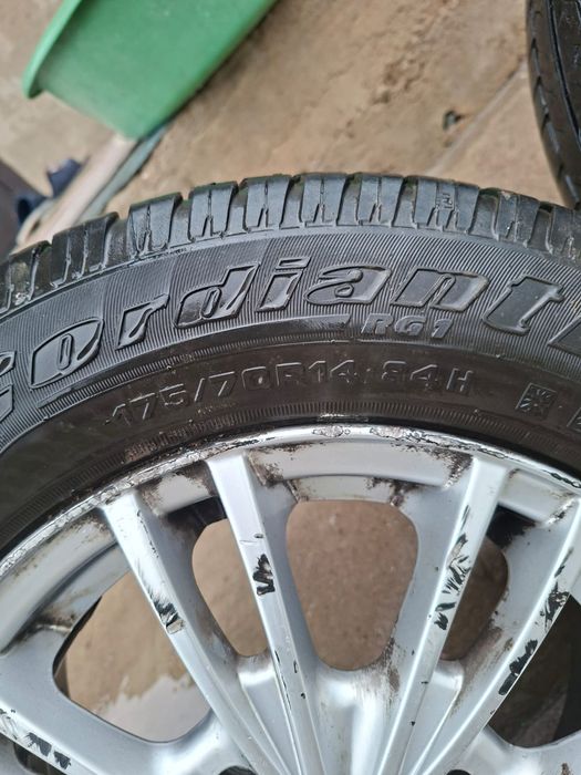 Продам шины с дисками