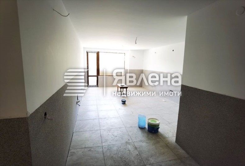 Продава се Тристаен апартамент в Благоевград, Широк център - 92 кв.м за 1033 €/кв.м - Снимка #1