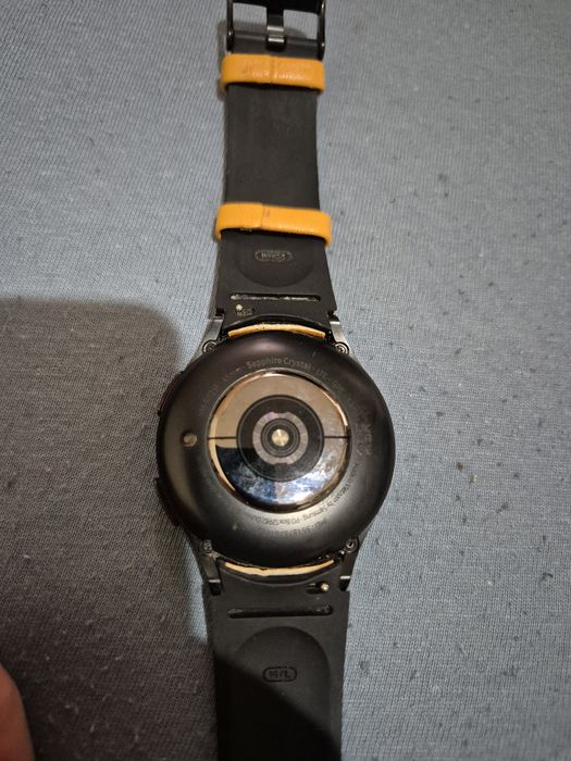 Часовник Samsung Watch 5 pro / wireless charger