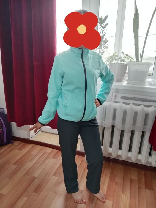 Спортивный костюм для девочки