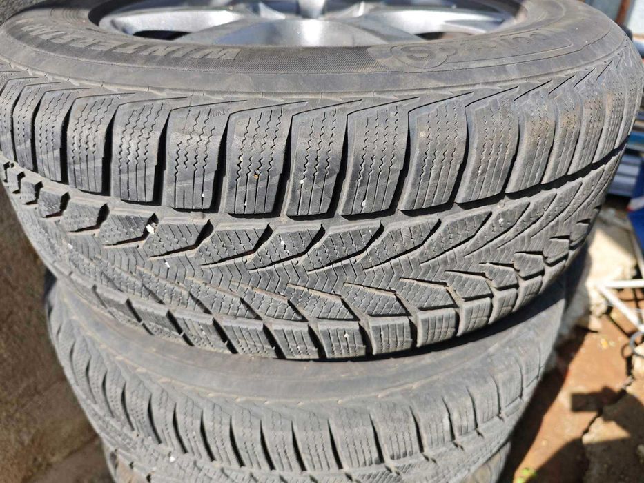 Зимни гуми с джанти Audi q5