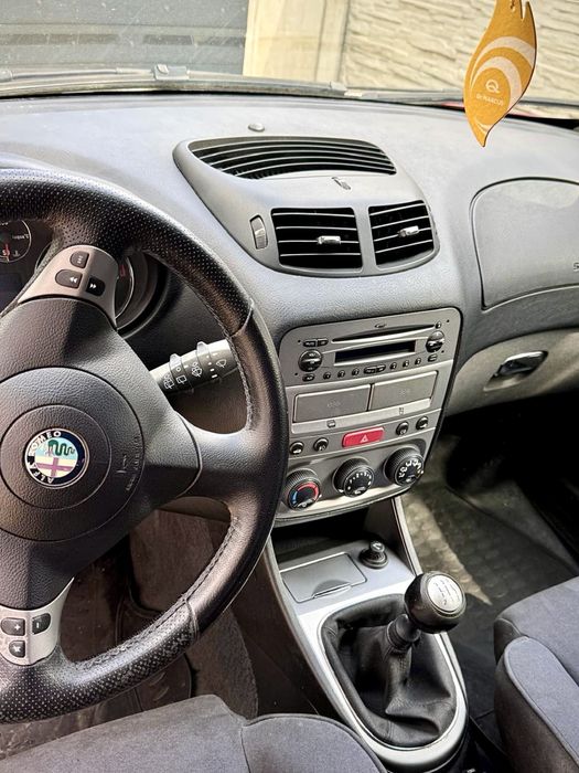 Alfa Romeo 147 1.9 JTD • Km reali • Foarte întreținută