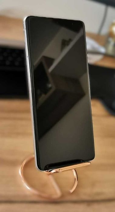 Samsung Galaxy S21 Ultra БЕЗ ЗАБЕЛЕЖКИ + 8 бр гръбче (та)