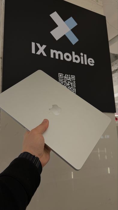 MacBook Air m2 8 256 gb