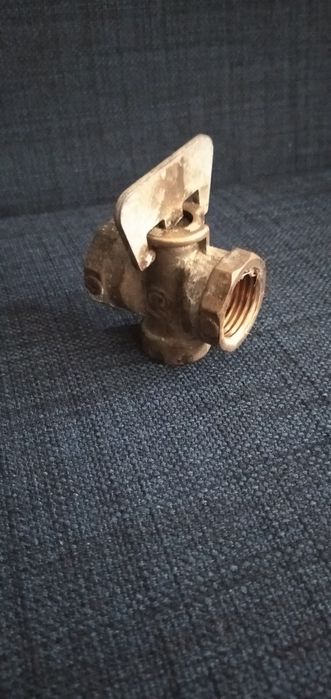 Латунный компрессионный фитинг