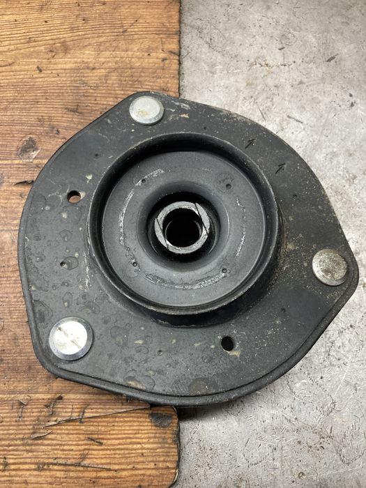 Опорные чашки на Хайлендер