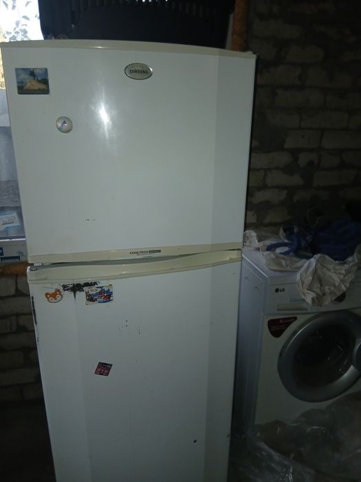 Продам холодильник б/у
