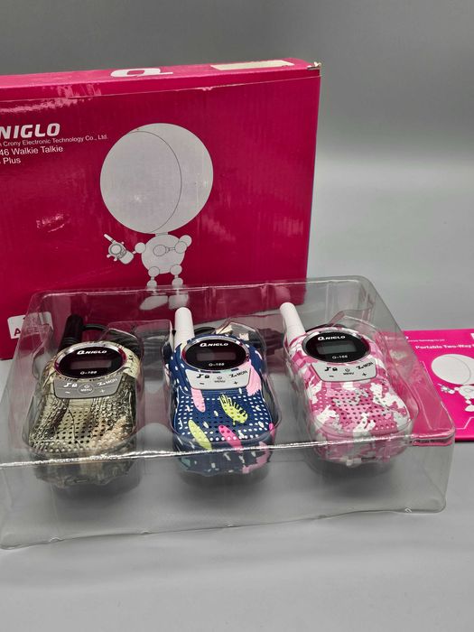 Комплект 3 бр. уоки-токи радиостанции (с дисплей) – различни дизайни