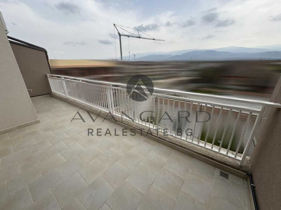 Продава се Двустаен апартамент в Пловдив, Остромила - 68 кв.м за 1040 €/кв.м - Снимка #8