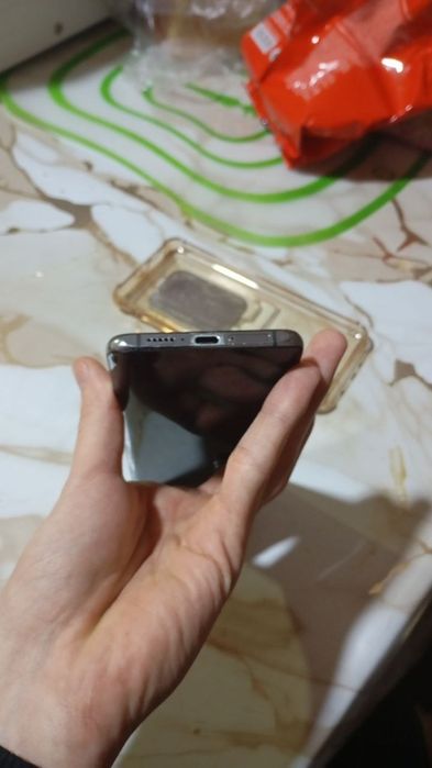 Срочно продам свой телефон