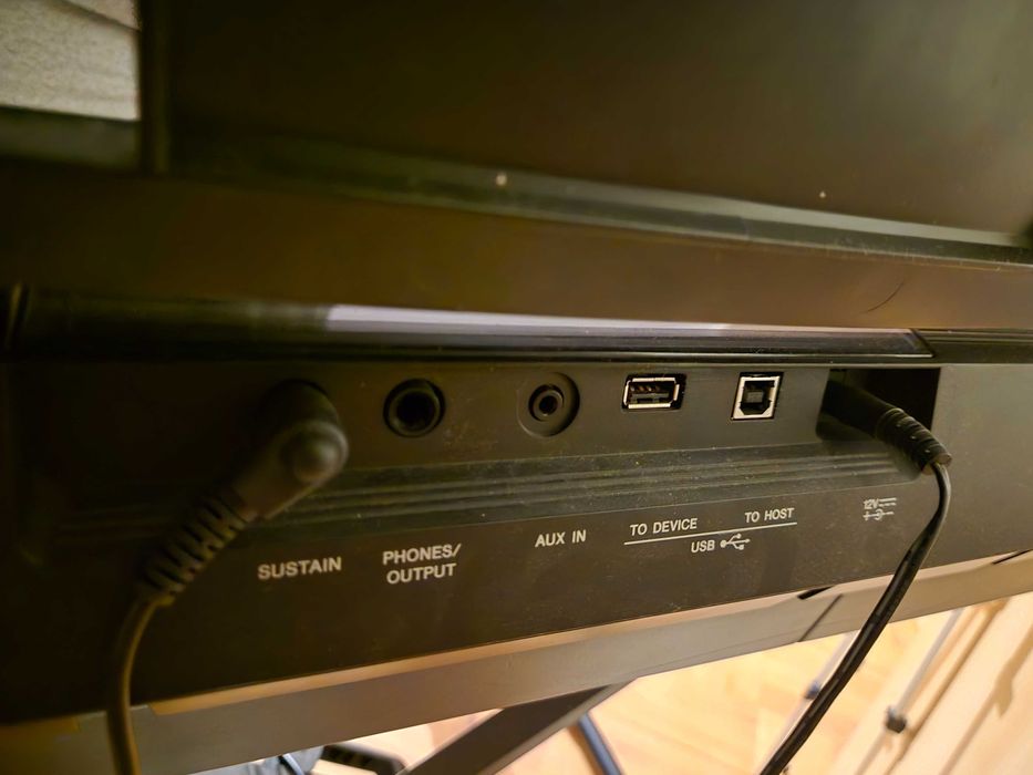 Pian Digital Portabil Yamaha PSR-E463