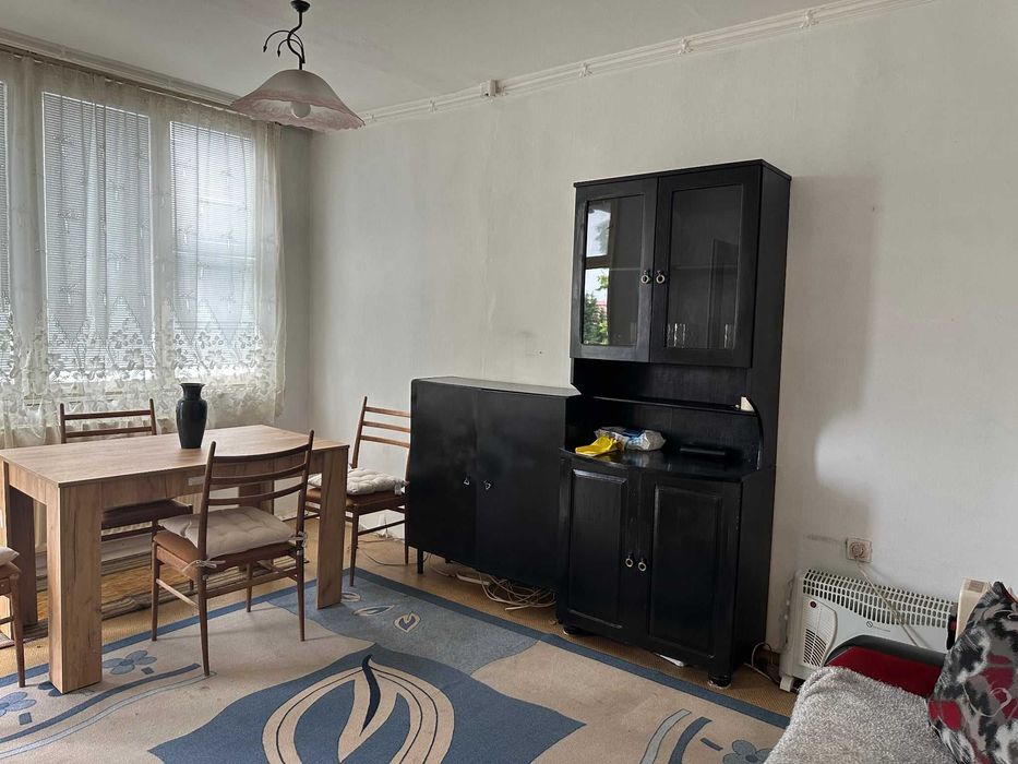 Дава се под наем Двустаен апартамент в Стара Загора, Три чучура - център - 55 кв.м за 127.5 € - Снимка #1