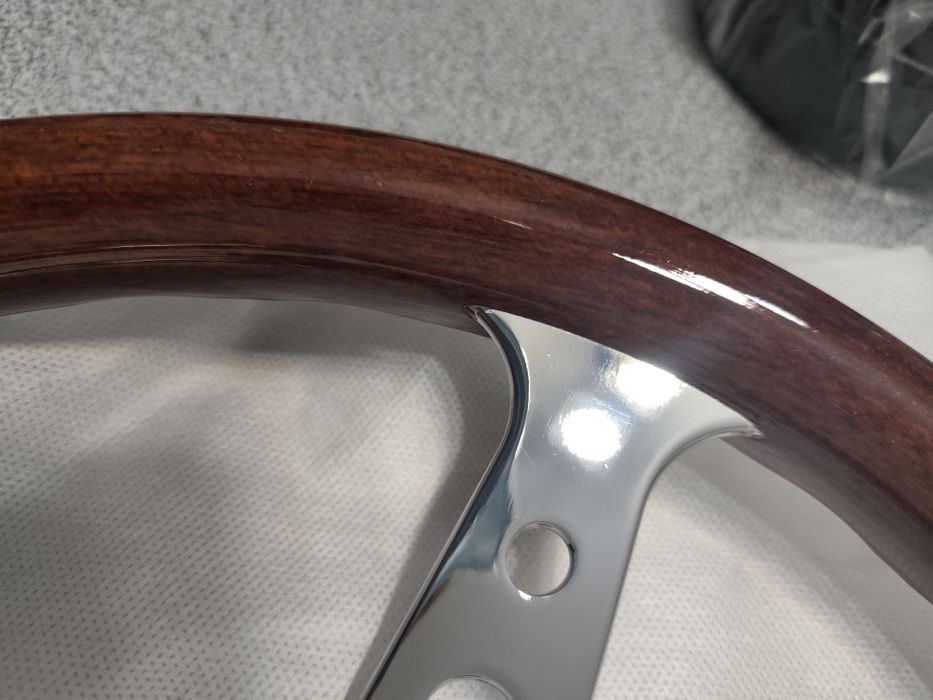 Волан Momo Anniversary 60 Мерцедес