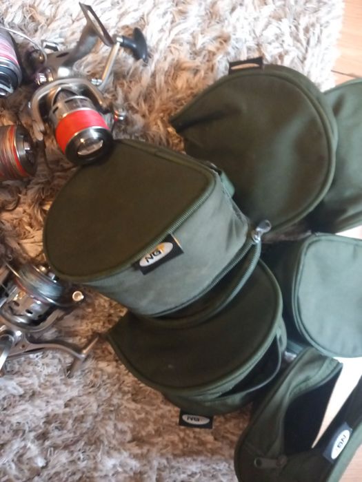 Vând mulinete și huse