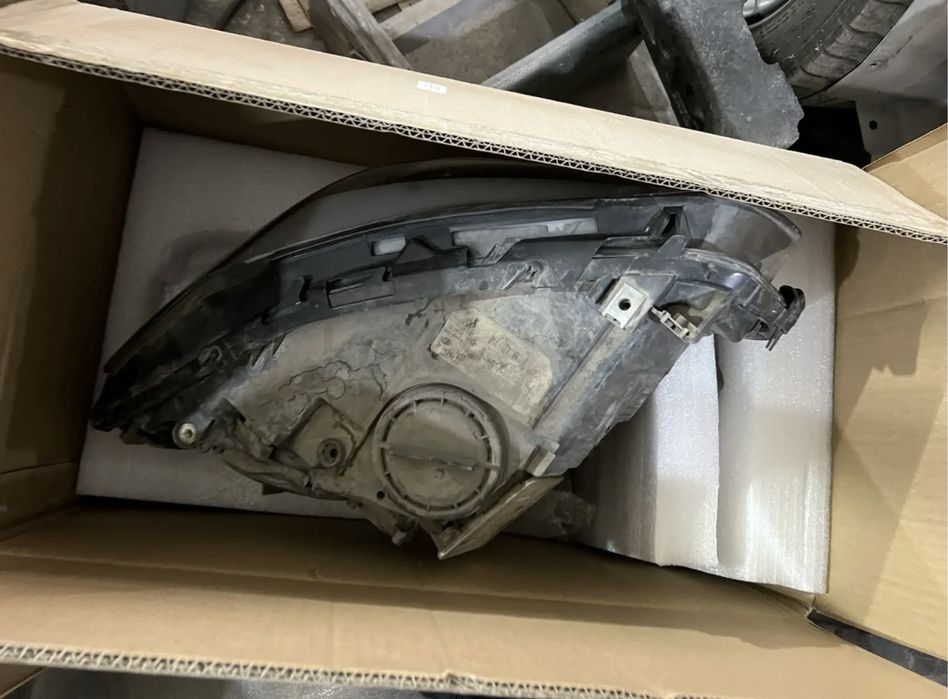 Фары BMW F10 до рест